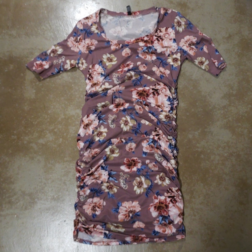 Maternity dress